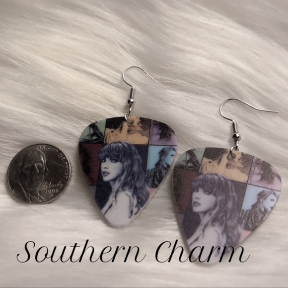 🆕 Taylor Swift Eras Tour Earrings - Picture 4 of 7